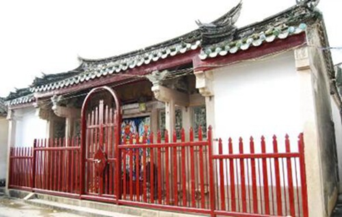 隱藏在鄉(xiāng)村里的古祠堂，歷經500年歲月滄桑1.jpg