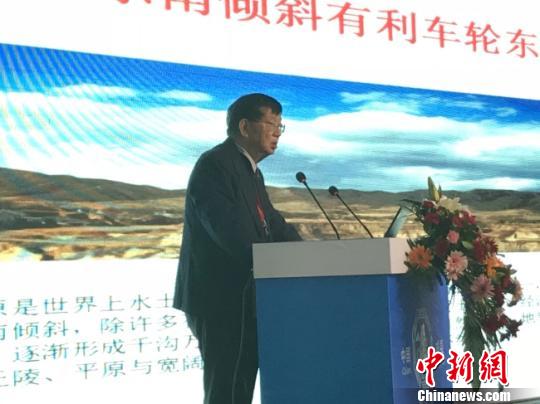 圖為專家作主題演講?！￠Z姣 攝